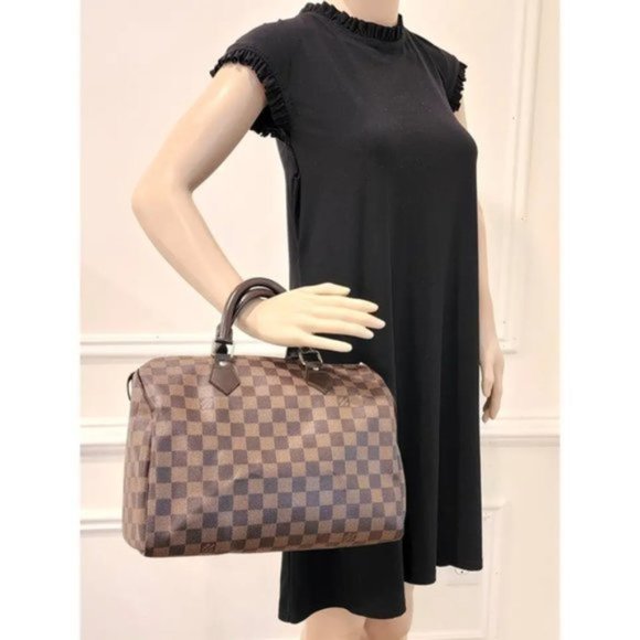 Louis Vuitton Speedy 30 Damier Ebene Canvas Tote in Mint Condition - Picture 7 of 8